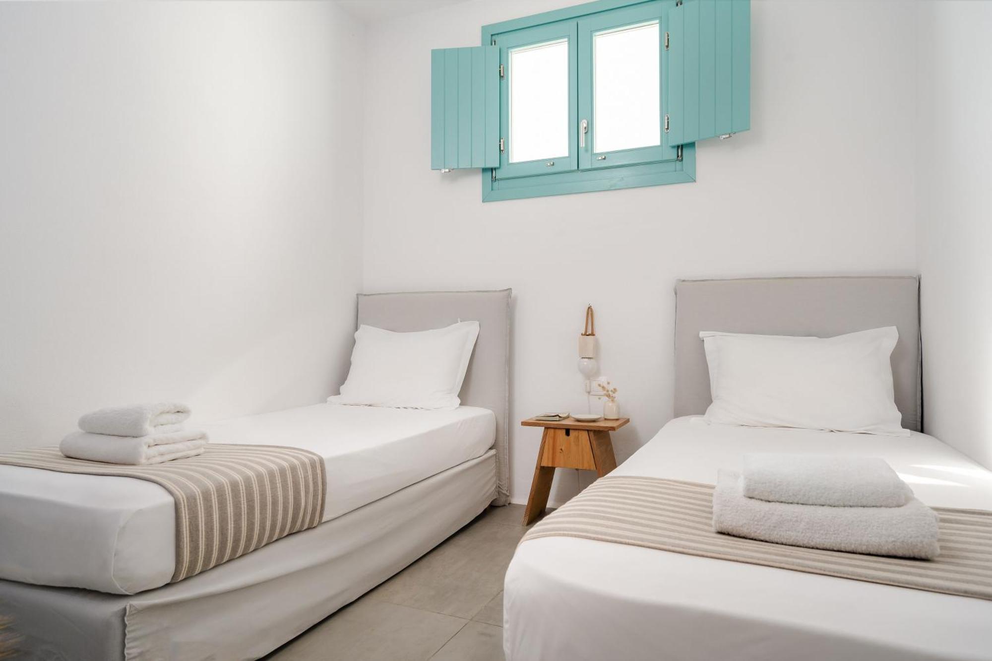 Ploes Seaside Houses Pláka 외부 사진